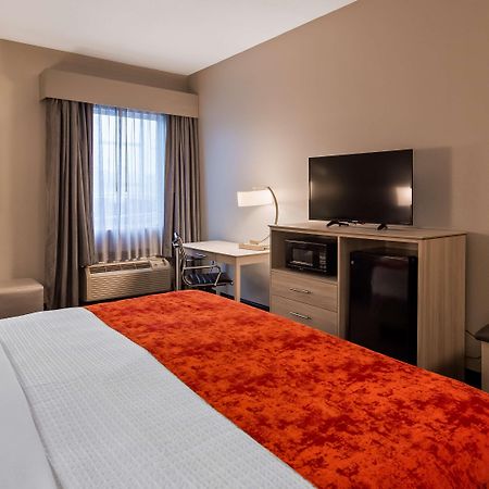 Best Western Plus New Cumberland Dış mekan fotoğraf