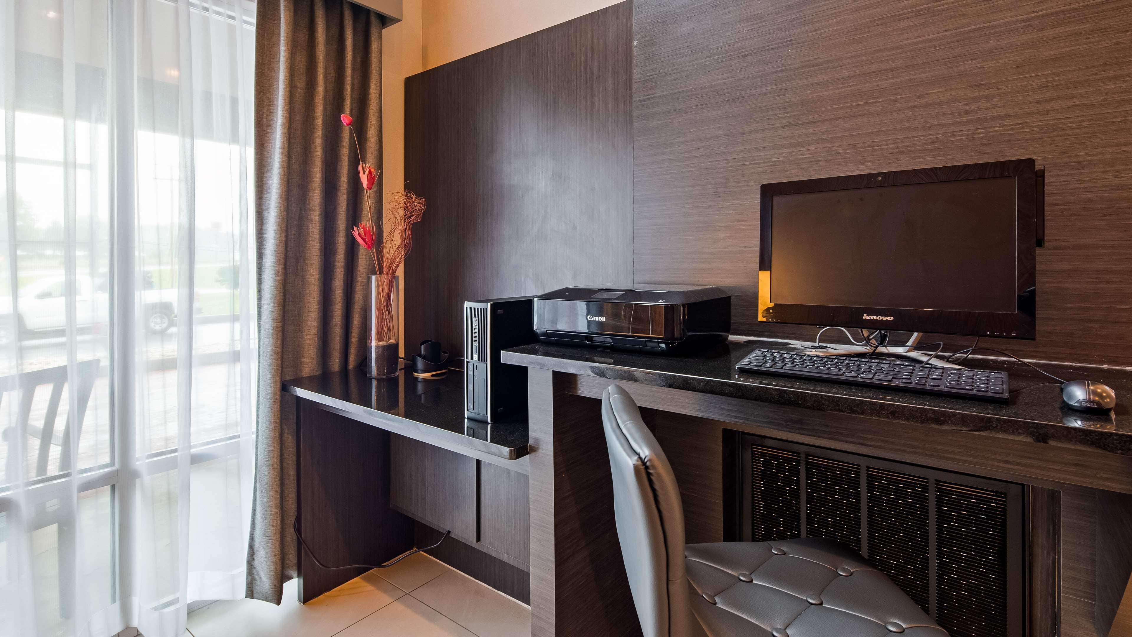 Best Western Plus New Cumberland Dış mekan fotoğraf
