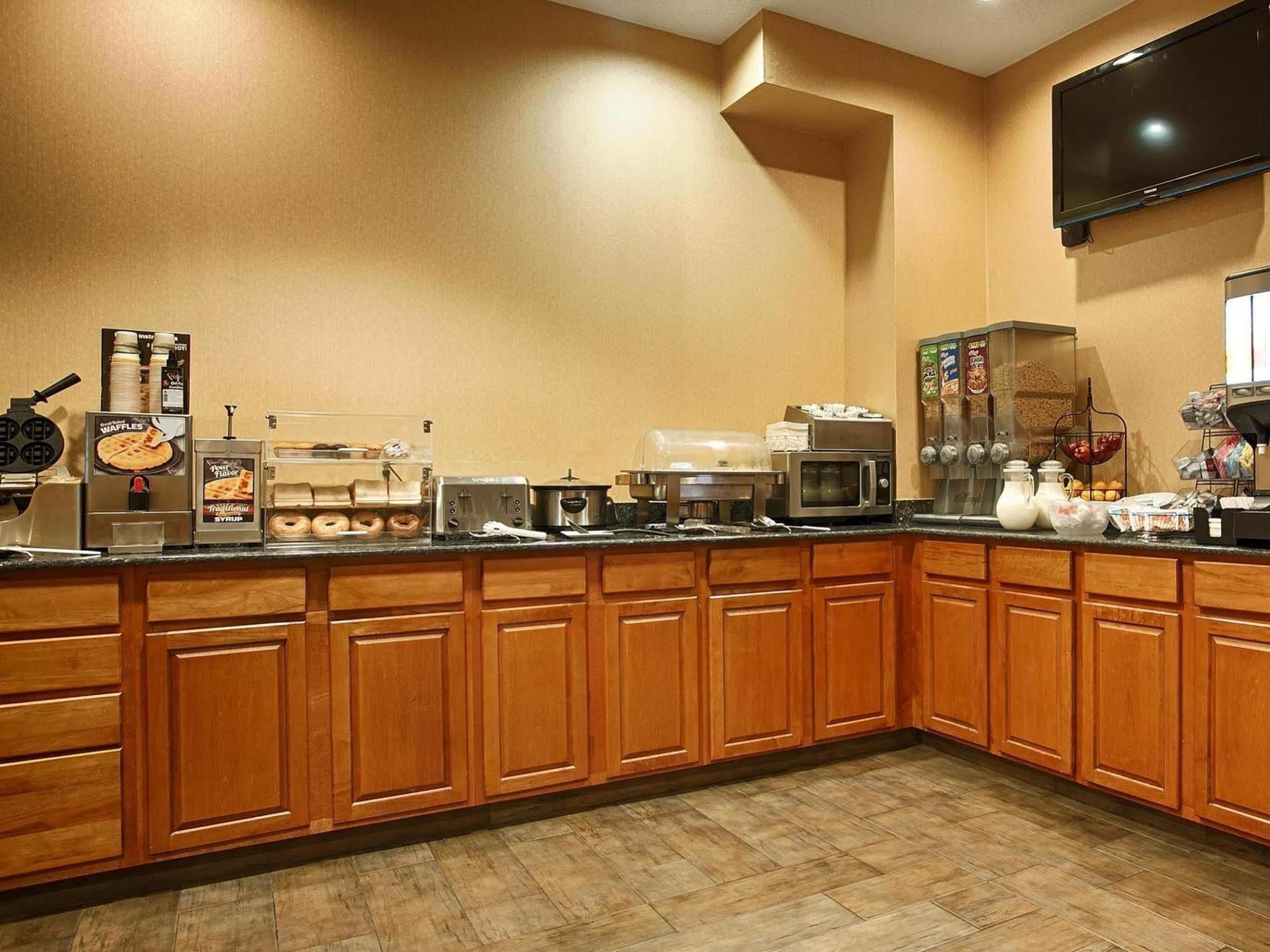 Best Western Plus New Cumberland Dış mekan fotoğraf