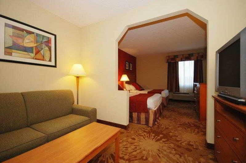 Best Western Plus New Cumberland Dış mekan fotoğraf